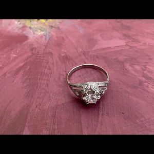 18kt  vintage white gold diamond ring